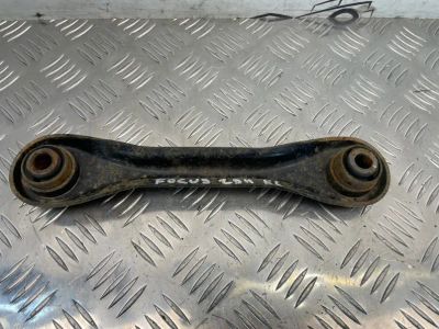 Лот: 22460108. Фото: 1. рычаг поперечный нижний Ford Focus... Другое (автозапчасти)