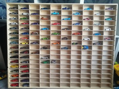 Лот: 15805025. Фото: 1. Полка для машинок Hot Wheels. Полки, стеллажи, этажерки