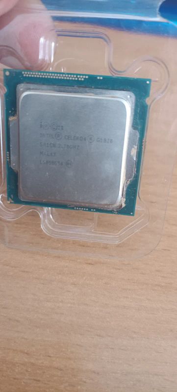 Лот: 23282398. Фото: 1. Процессор Intel Celeron G1820. Процессоры