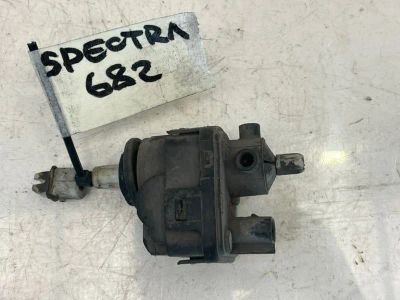 Лот: 23340810. Фото: 1. корректор фар Kia Spectra SD. Кузов