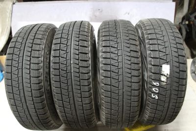 Лот: 15827220. Фото: 1. Зима Bridgestone Blizzak Revo... Шины