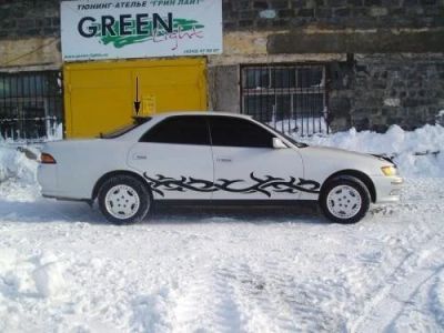 Лот: 504498. Фото: 1. Сполер на задние стеко Марк 2. Детали тюнинга