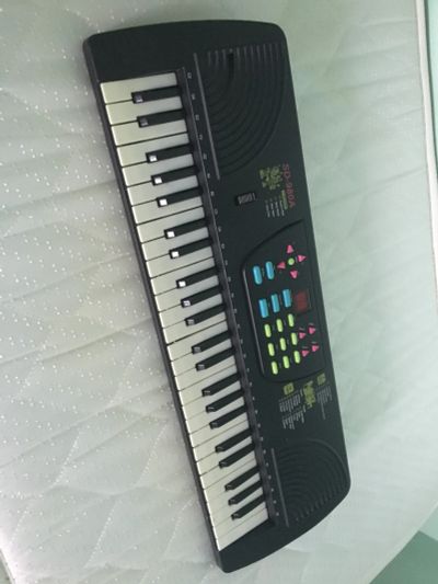 Лот: 20587419. Фото: 1. Синтезатор SD-980A. Клавишные