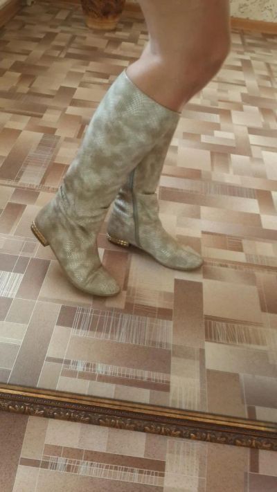 Лот: 4566801. Фото: 1. Сапоги светлые. Сапоги