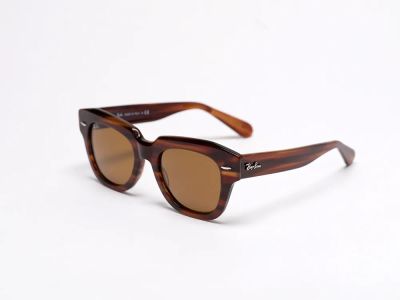 Лот: 24977386. Фото: 1. Очки Ray Ban. Очки солнцезащитные