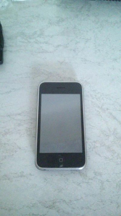 Лот: 4141609. Фото: 1. Iphone 3g 8GB. Смартфоны