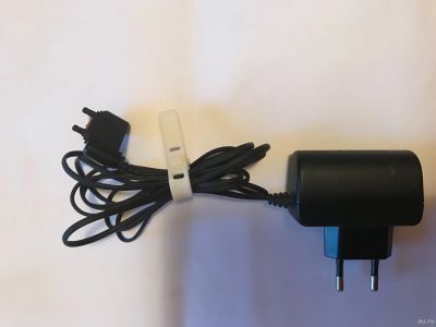 Лот: 13516291. Фото: 1. Зарядка Sony Ericsson (4). Зарядные устройства, блоки питания, адаптеры сетевые для смартфонов