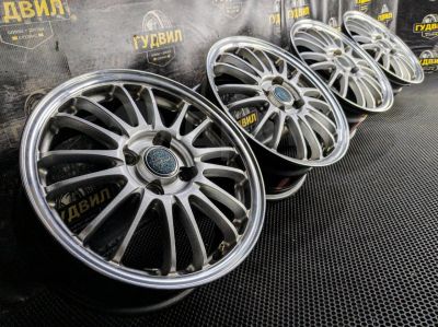 Лот: 24846195. Фото: 1. Комплект литых дисков R15 4х100... Диски