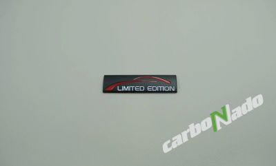 Лот: 17232558. Фото: 1. Шильдик самоклеящийся Limited... Детали тюнинга