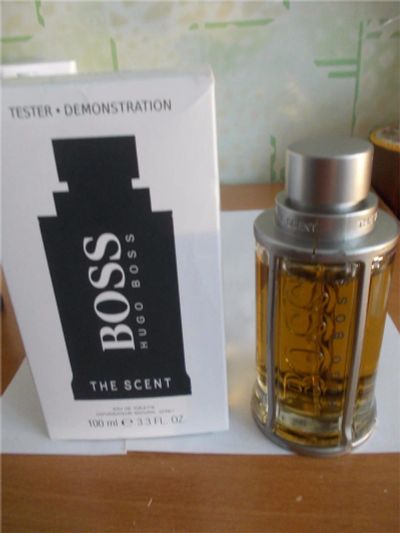 Лот: 11158405. Фото: 1. The Scent от Hugo Boss 100мл тестер... Мужская парфюмерия