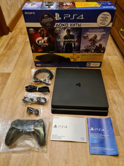 Лот: 16445364. Фото: 1. Игровая консоль Sony PlayStation... Игровые приставки, консоли