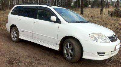 Лот: 2710990. Фото: 1. Toyota Corolla Fielder. Автомобили