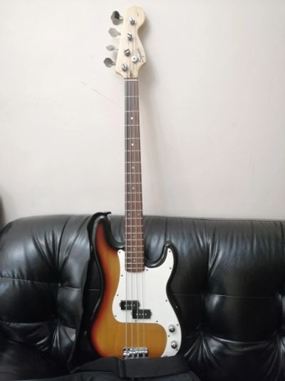 Лот: 18421222. Фото: 1. Бас-гитара Fender Squier Affinity... Гитары