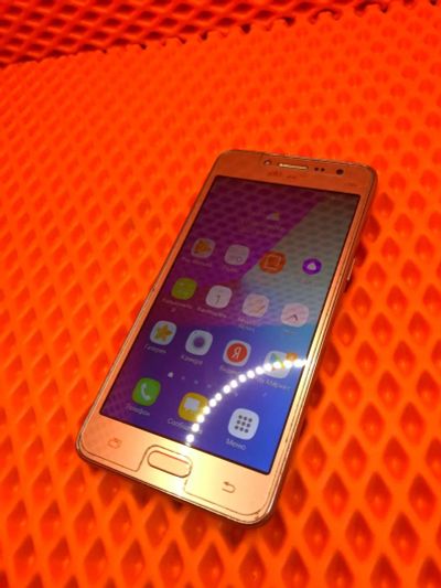 Лот: 21258518. Фото: 1. Samsung Galaxy J2 Prime SM-G532F... Смартфоны