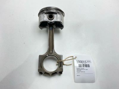 Лот: 24772536. Фото: 1. Поршень с шатуном Mazda Mazda6... Двигатель и элементы двигателя
