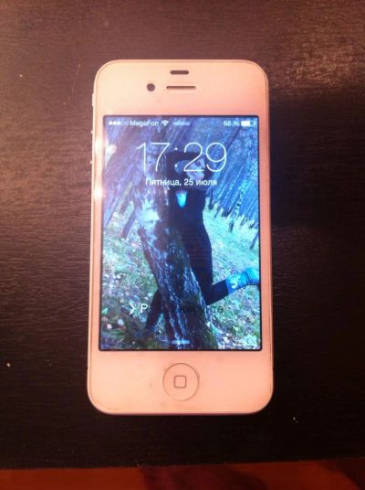 Лот: 4326289. Фото: 1. iPhone 4 32 gb. Смартфоны