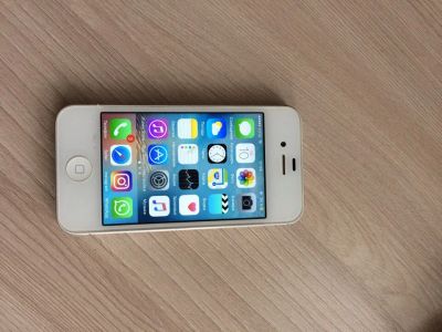 Лот: 11155577. Фото: 1. Iphone 4s 32gb. Смартфоны