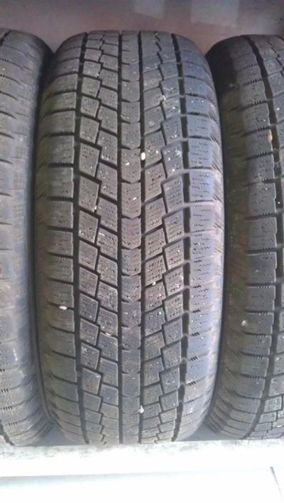 Лот: 3165951. Фото: 1. Hankook 235/55 R18 зима липучка. Шины