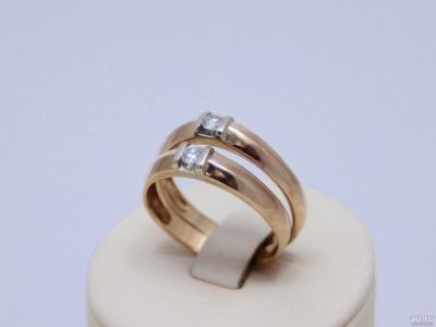 Лот: 13045765. Фото: 1. ЗОЛОТОЕ КОЛЬЦО С БРИЛЛИАНТОМ 3... Кольца, перстни