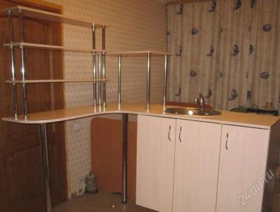 Лот: 2807451. Фото: 1. кухня с барной стойкой и мойкой. Кухонные гарнитуры