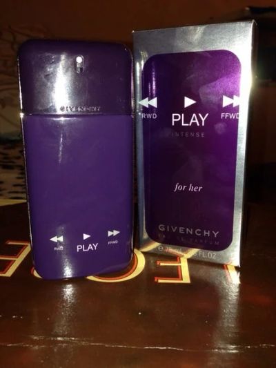 Лот: 3890287. Фото: 1. Play For Her Intens (Givenchy... Женская парфюмерия