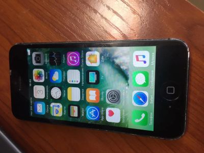 Лот: 17513975. Фото: 1. Iphone 5. Смартфоны