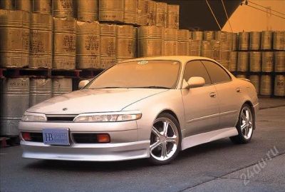 Лот: 2005506. Фото: 1. заднее левое стекло на toyota... Кузов