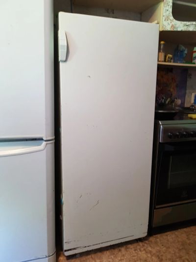 Лот: 10774364. Фото: 1. Холодильник 1 (все лоты с 1 рубля... Холодильники, морозильные камеры