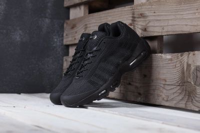 Лот: 10103898. Фото: 1. Nike Air Max 95. Кеды, кроссовки, слипоны