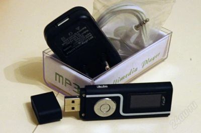 Лот: 1454690. Фото: 1. 2GB MP3 Player with LCD Screen. Плееры