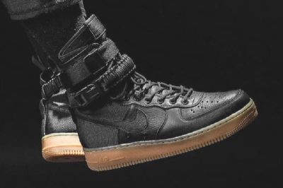Лот: 10785739. Фото: 1. Кроссовки Nike SF Air Force 1... Кеды, кроссовки, слипоны