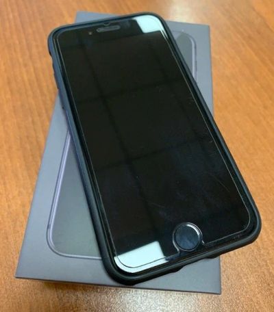 Лот: 15198833. Фото: 1. Iphone 8. Смартфоны
