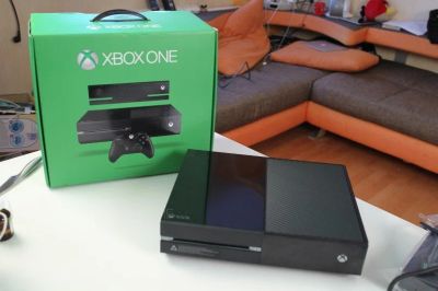 Лот: 11048497. Фото: 1. Xbox one , идеальное состояние... Консоли