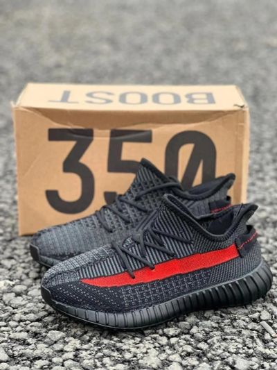 Лот: 20428787. Фото: 1. Кроссовки Adidas Yeezy Boost 350. Кеды, кроссовки, слипоны