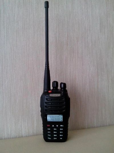 Лот: 3070053. Фото: 1. Baofeng UV-B5 VHF 136-174 UHF... Рации, радиостанции