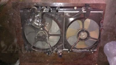 Лот: 5021817. Фото: 1. Радиатор Honda accord CF6. Двигатель и элементы двигателя