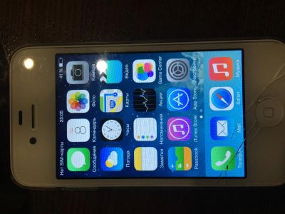 Лот: 5725961. Фото: 1. iphone 4 white 16gb. Смартфоны