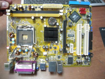 Лот: 11590987. Фото: 1. Материнская плата 775 ASUS P5VD2-VM... Материнские платы