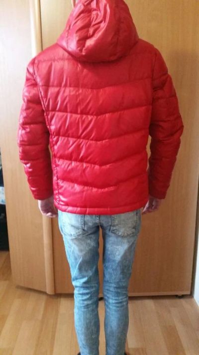 Лот: 7798409. Фото: 1. Продам 3 куртки. Верхняя одежда