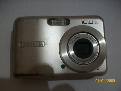 Лот: 10684604. Фото: 1. продам цыфровик 10.0mp. Fujifilm... Цифровые компактные