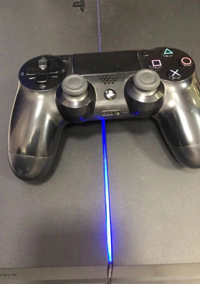 Лот: 17261915. Фото: 1. PS4 1ТБ. Игровые приставки, консоли