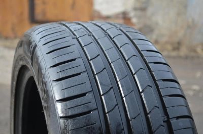 Лот: 11259324. Фото: 1. 225/50/ZR17, Kumho Ecsta HS51... Шины