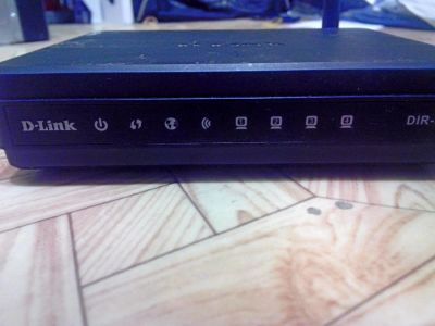 Лот: 5111657. Фото: 1. Роутер D-Link Dir 300. WiFi, Bluetooth адаптеры
