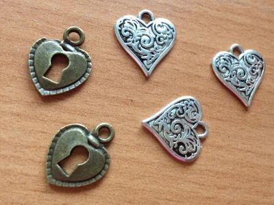 Лот: 9014227. Фото: 1. Подвески Сердце. Авторские куклы, игрушки, поделки