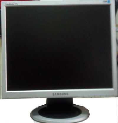 Лот: 8215242. Фото: 1. Монитор Samsung 721n (Лот 210916MO1... ЖК-мониторы