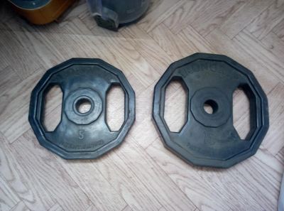 Лот: 9968318. Фото: 1. Блины для штанги IronGrip (бодипамп... Штанги, блины