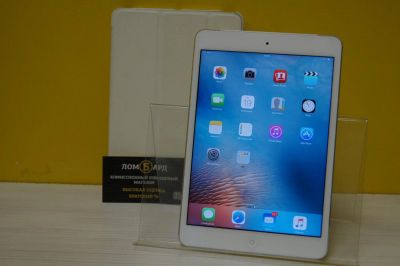 Лот: 10470139. Фото: 1. Продам планшет Apple iPad Mini... Планшеты