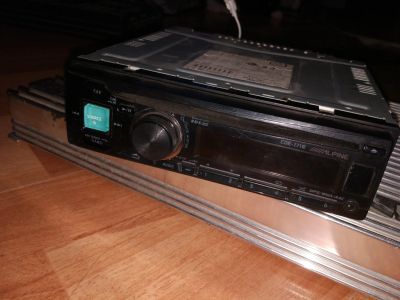 Лот: 11993960. Фото: 1. Магнитола Alpine cde 171R. Автомагнитолы