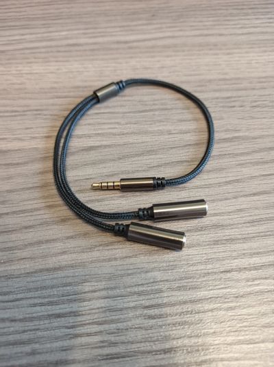 Лот: 18377580. Фото: 1. Двойник для наушников mini-jack. Шнуры, кабели, разъёмы