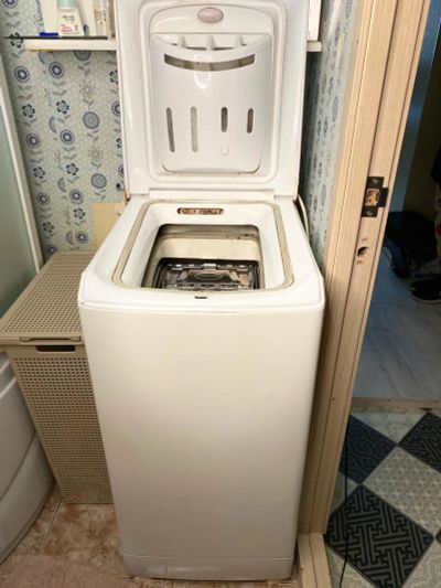 Лот: 25136622. Фото: 1. Стиральная машина Hotpoint-Ariston... Стиральные машины